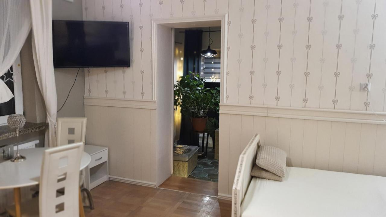 Stara Szkola W Weremowicach Apartment Weremowice Екстериор снимка